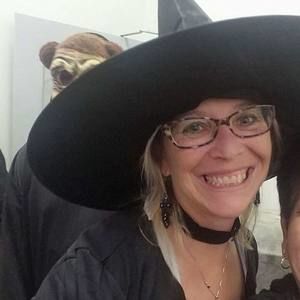 Meet your Posher, Renee